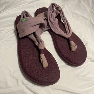 Sanuk Yoga sandals
